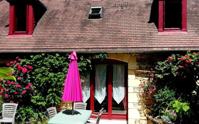 Gîte Saint-Julien-de-Lampon, 3 pièces, 4 personnes - FR-1-616-35