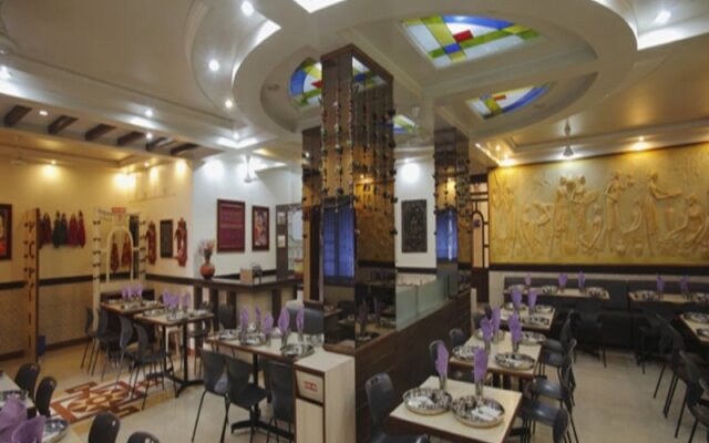 Hotel Suyash Deluxe