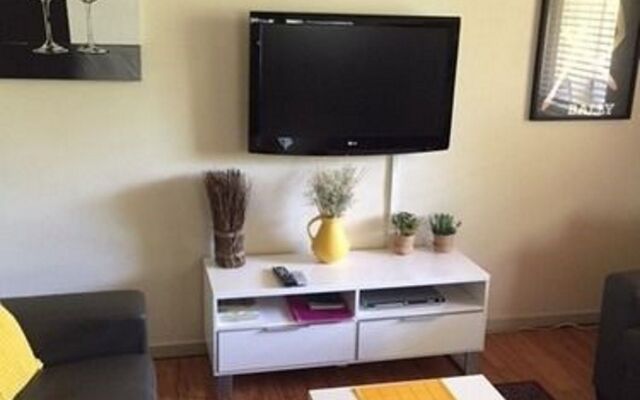 Byron Lakeside Holiday Apartments
