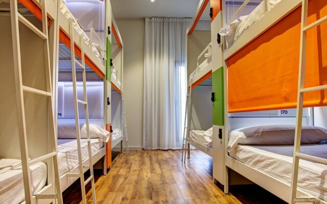 Urban Youth Hostel