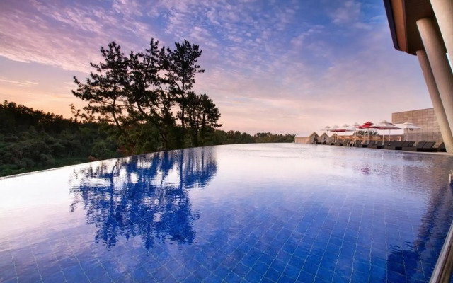 Hidden Cliff Hotel & Nature