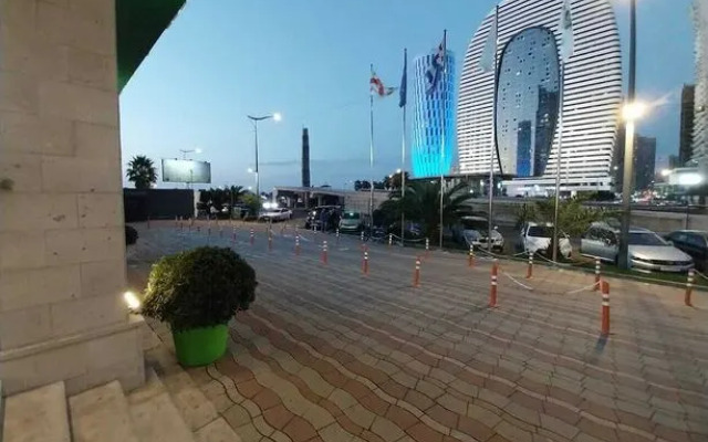 Holiday Point Orbi City