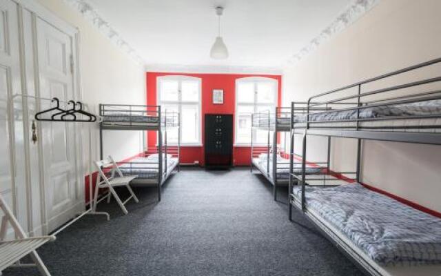 Hostel Awangarda