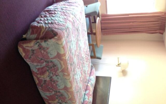 David Crockett Motel