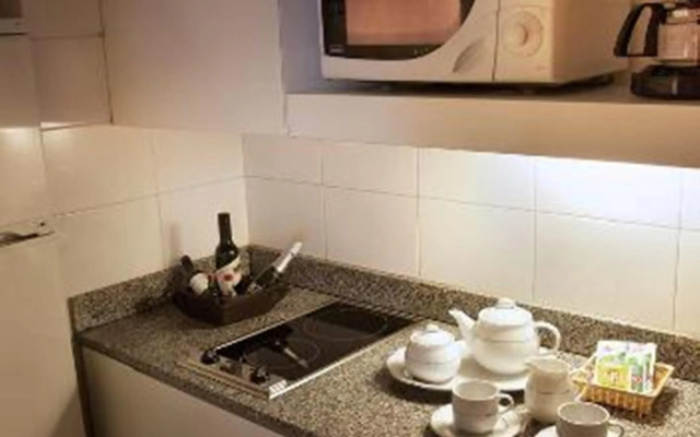 Argenta Tower Hotel & Suites