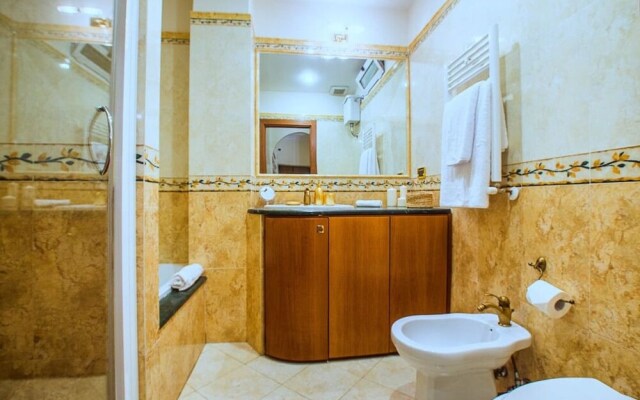 Lovely 2 Bedroom Flat in San Giovanni!