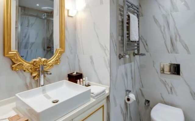 Elysium Art Suite Bomonti Hotel