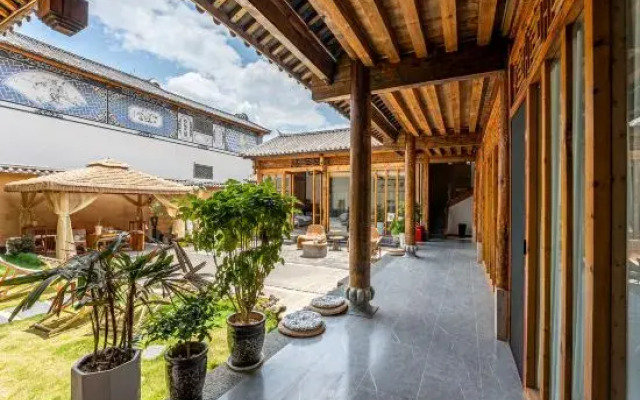 Out of Yunxin Homestay