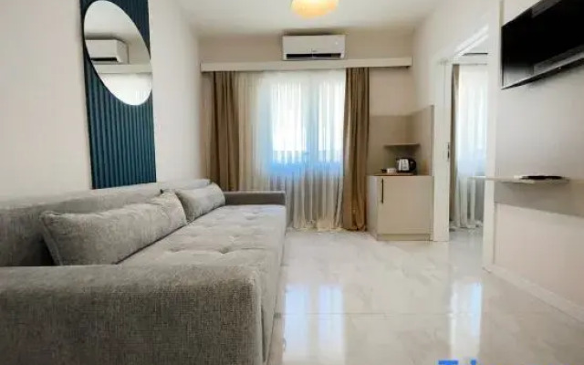 The House Rooms
