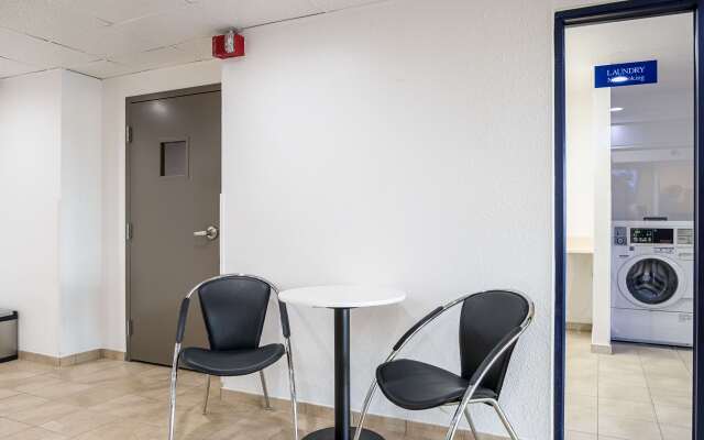 Studio 6 Miamisburg, OH - Dayton