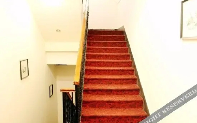 Qiancheng Xiaobo Business Hotel