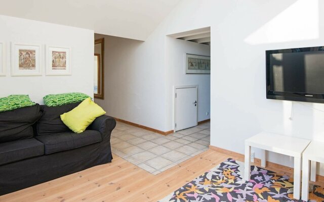 Peaceful Holiday Home in Glesborg Near Sea