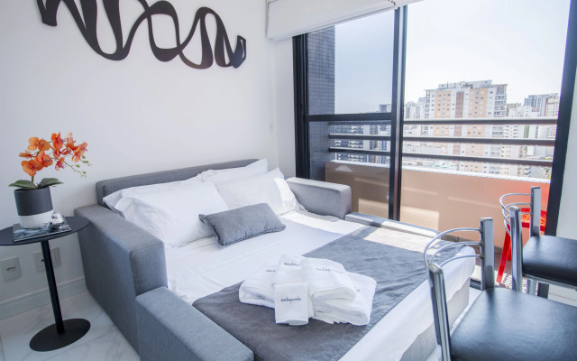 Duplex em Pinheiros com Vista Incrível, Piscina, AC