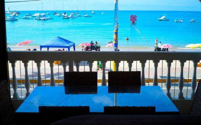 Chescos Hostel & Hotel