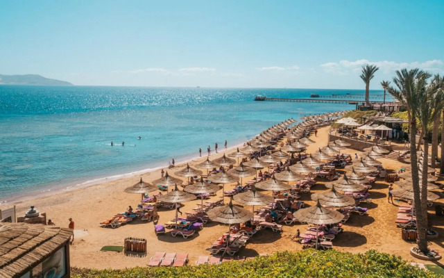 Nubian Island, Families and Couples only
