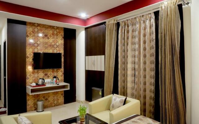 Hotel The Golden Palms ( A unit of MGR Hotels & Resorts)