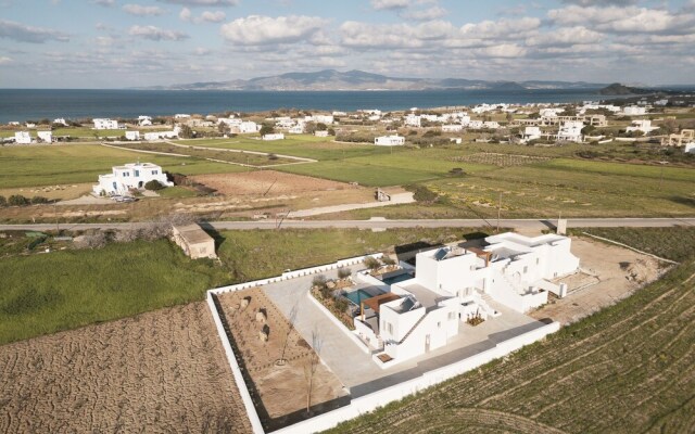 P Square Luxury Villas Naxos