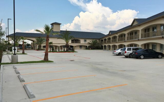 Regency Inn and Suites