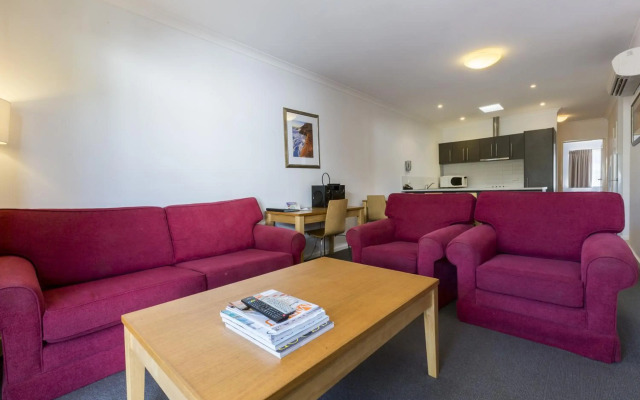 Leeuwin Apartments