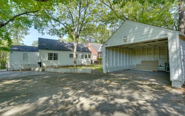 Cozy Durham Home Near Universities!