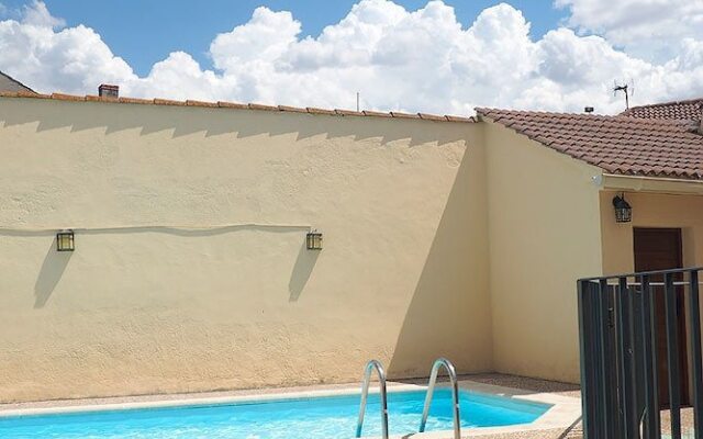 Caseron de Navas de Oro