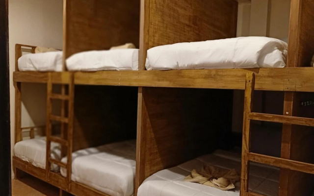 Happy Penida Hostel – Guest Rooms – Nusa Penida
