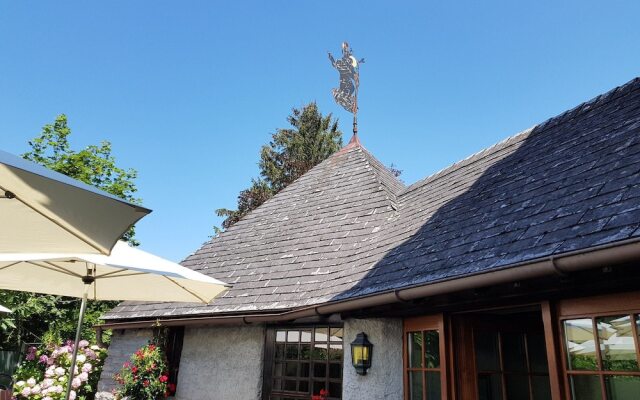 Le St Christophe Hotel Restaurant