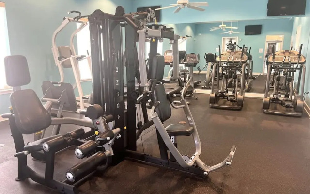 Private Pool Workspace Near All Attractions