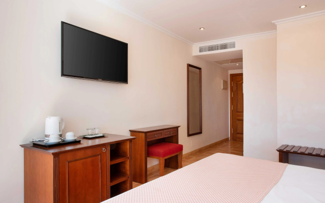 Valentin Star Menorca - Adults Only