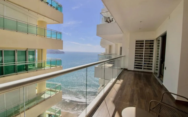Torre Eleve Apartments