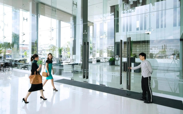 Classic Kameo Hotel & Serviced Apartments, Rayong