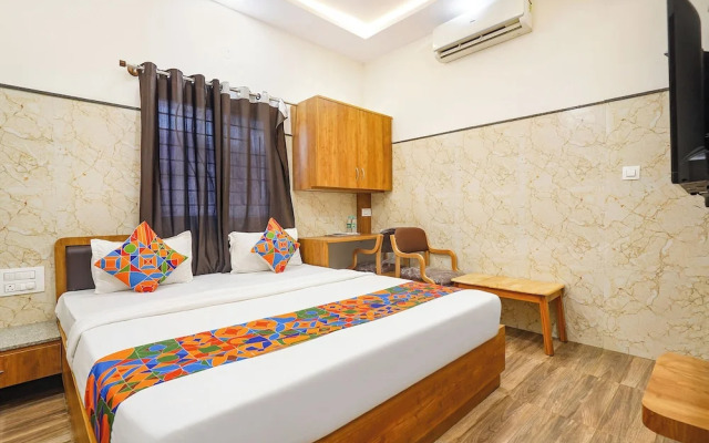 Fabhotel Classic Heights