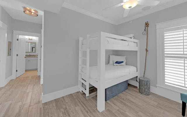 Sea Suite