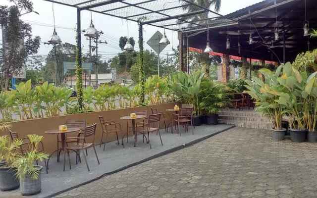 Puri 56 Hotel & Resto