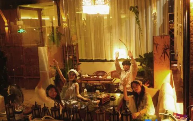 Shuhe Danggui Courtyard · Pet-Friendly Garden Courtyard-Style Hotel (Lijiang Shuhe Old Town) – People – Lijiang