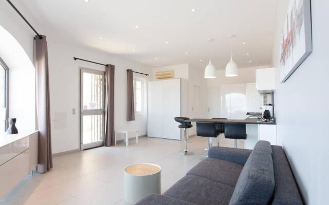 appartement 4 personnes vue mer remparts Antibes