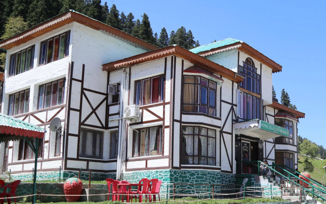 Hotel Glacier Heights