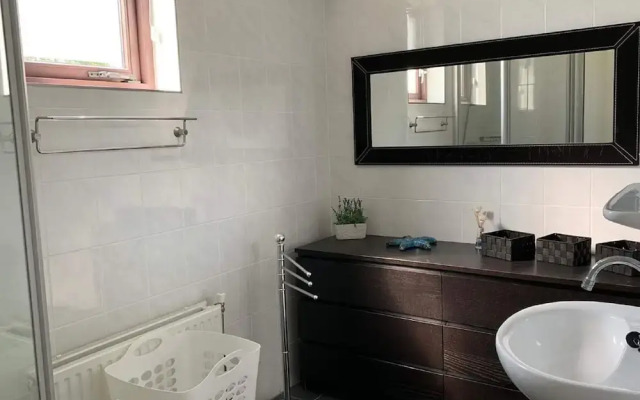 Comfy Holiday Home With a Private Jetty, in Lemmer