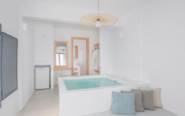 Oneiro Luxury Suites