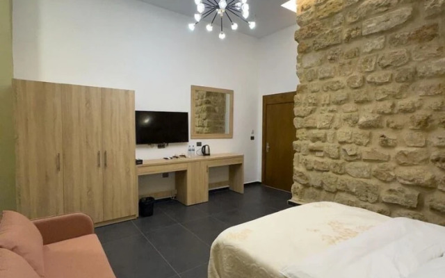 VillaRosa Luxury Boutique