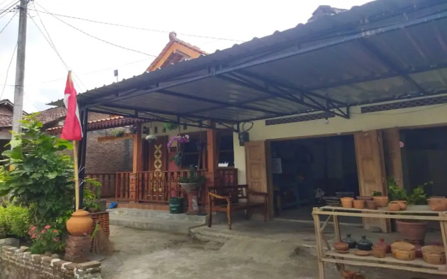 Borobudur Kampung Homestay - Markoni