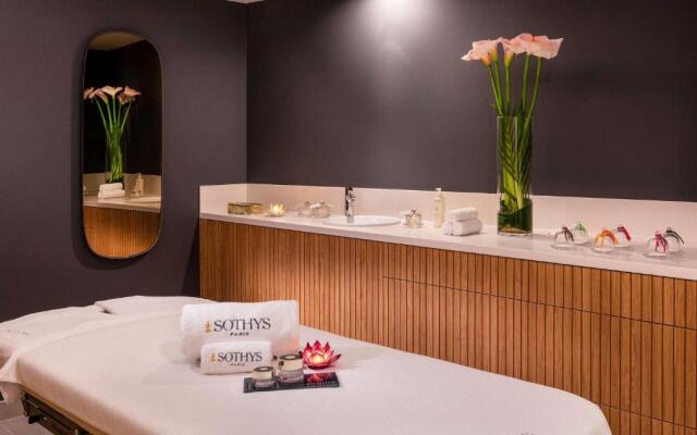 Pullman Paris Centre-Bercy Hotel