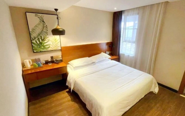 Immersing Hotel Guihu Branch