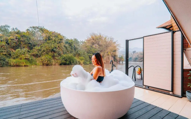 VeeVaree Riverkwai Resort