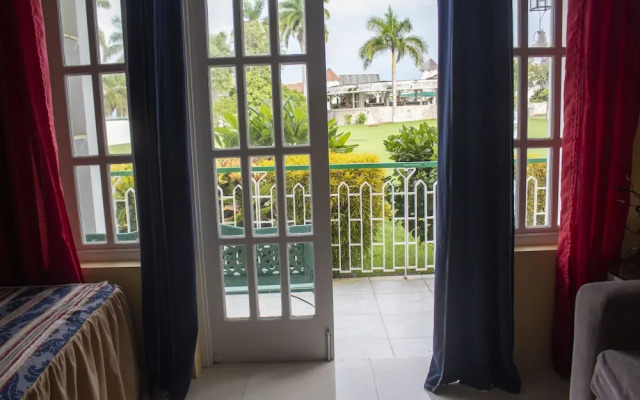 Seacastles Apartments