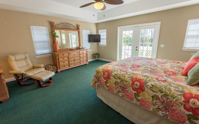 Away To Play Apartment 4