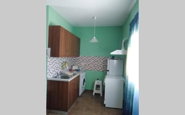 Vicky's apartment Near to the airport Ολόκληρο Διαμέρισμα