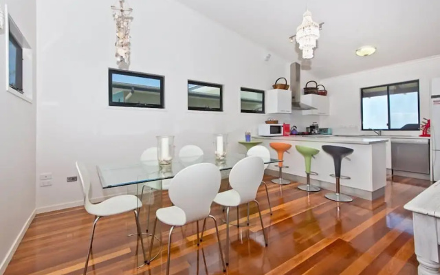 Moreton View – Guest Rooms – Brisbane