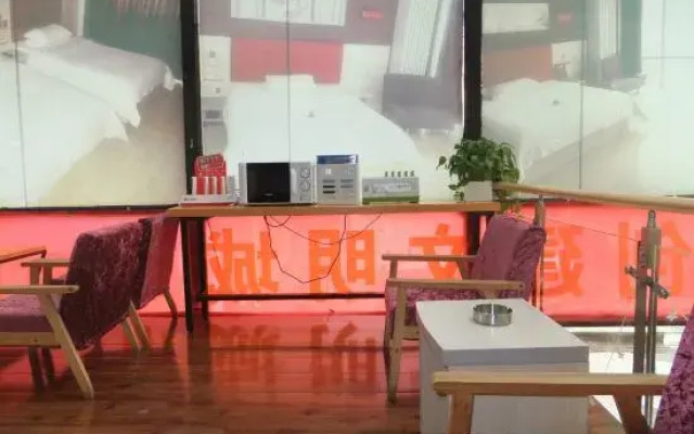 Pod Inn Chain Hotel (Taiyuan Chaoyang Street Clothing Market)