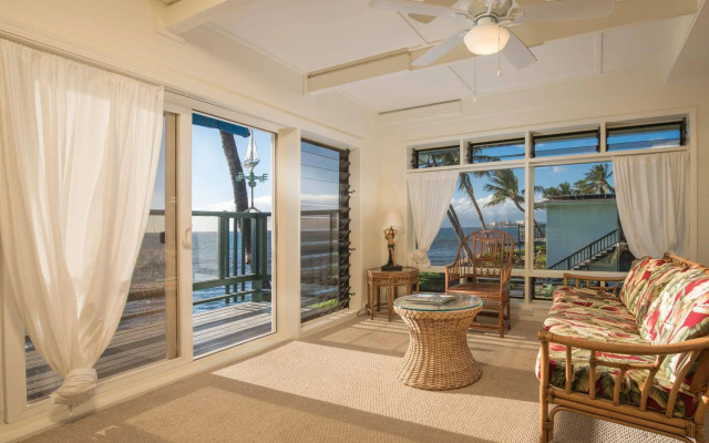 Lahaina Ocean's Edge